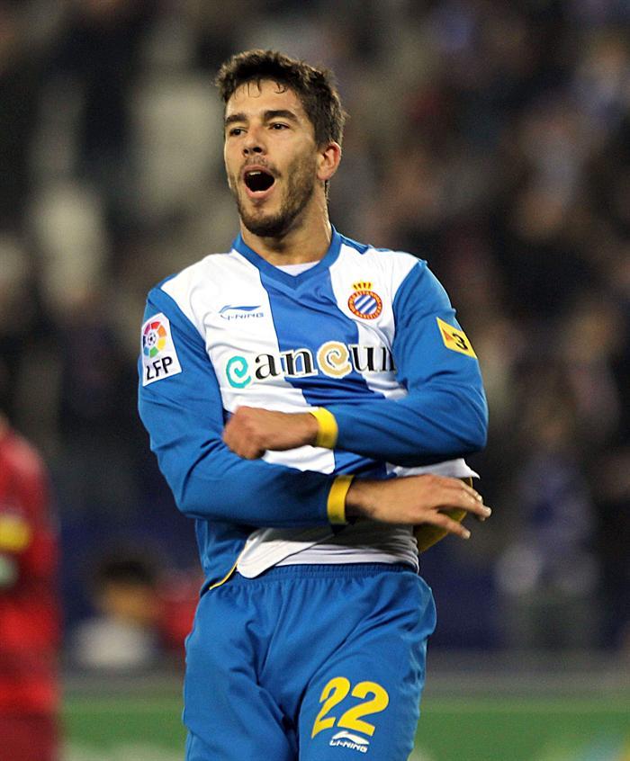 Vilá celebra su gol. FOTO: EFE
