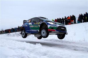 Latvala se adjudica el Rally de Suecia, pero Loeb mantiene el liderato