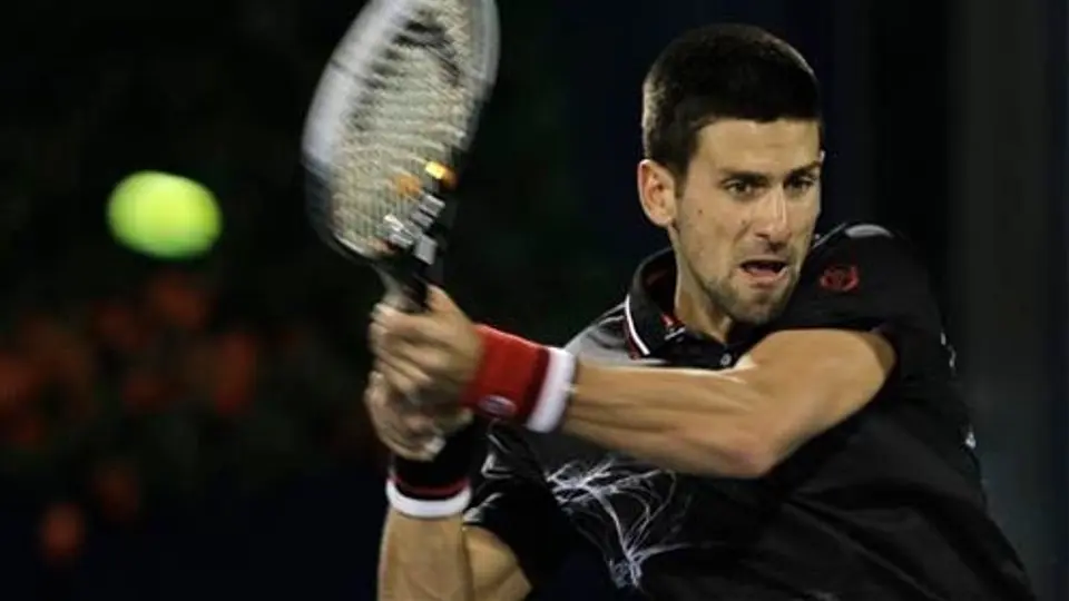 Federer y Djokovic a Semifinales en Dubai