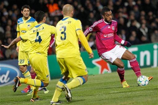El Olympique lionés dominó pero apens logró la victoria. FOTO: AP