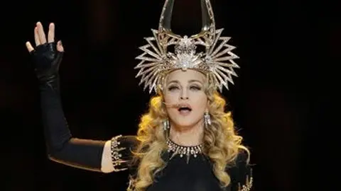 Madonna se luce en el Super Bowl XLVI