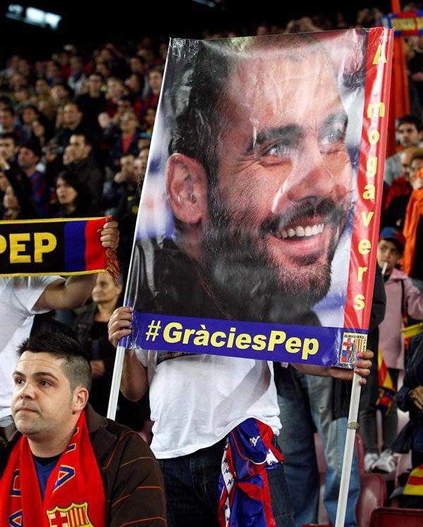 Emotivo adiós de Guardiola / EFE