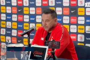 Para Antonio Mohamed, los abucheos que recibió en el Estadio Olímpico Universitario por parte de la afición de Pumas fueron normales