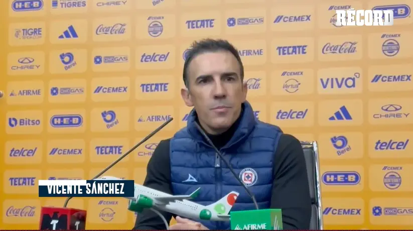 Vicente Sánchez sobre la oportunidad de dirigir al Cruz Azul