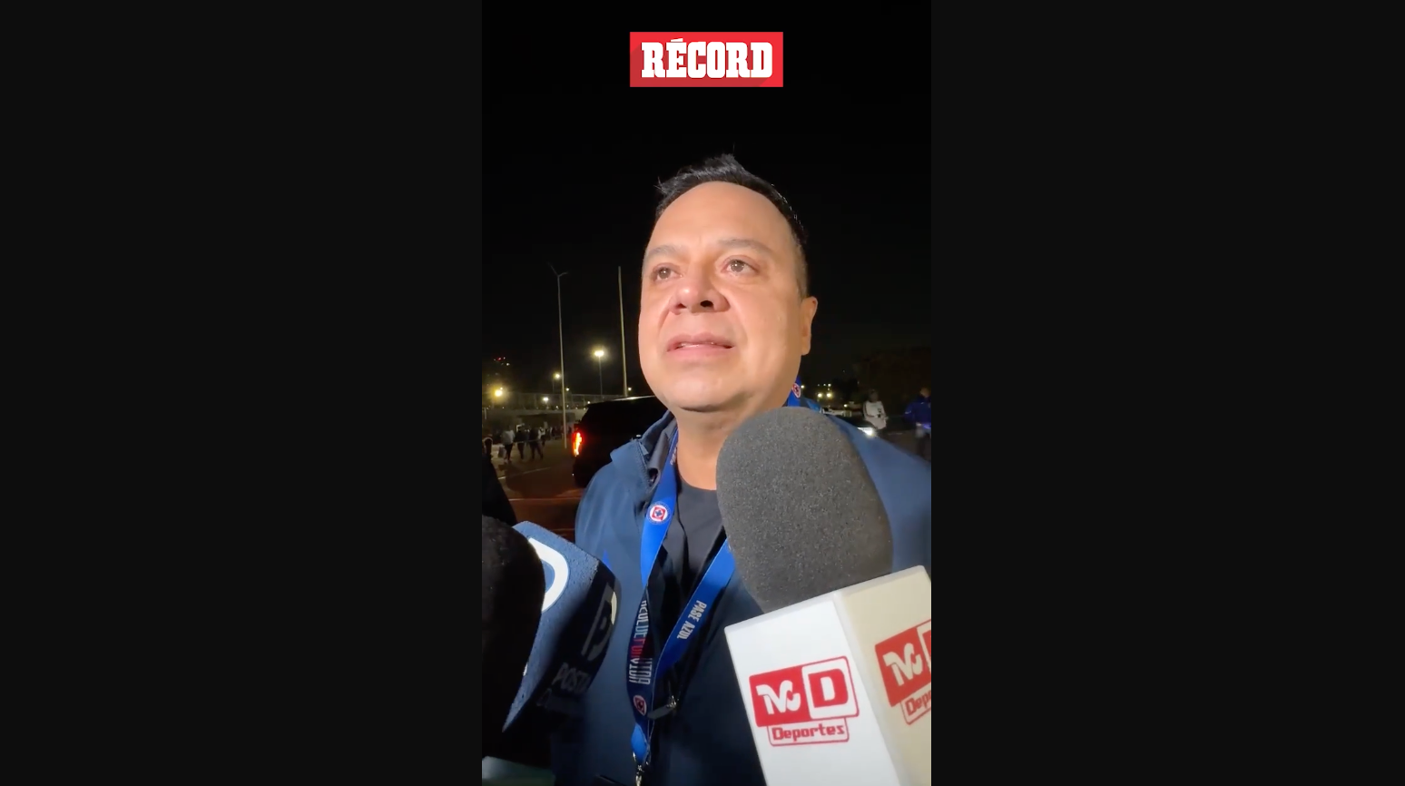 VÍCTOR VELÁZQUEZ sobre “Jaime Ordiales cumplió su etapa en Cruz Azul, no sé de dónde sacan esas especulaciones, traemos un trabajo con Iván, el hecho de que anselmi no esté la institución es mucho más grande