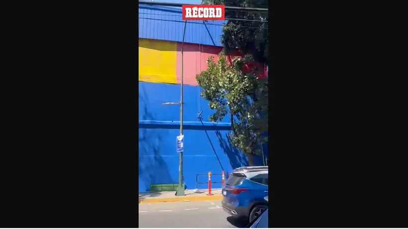 América pinta de amarillo el Estadio CDD
