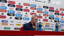 Javier Aguirre: "Mi trabajo no es callar bocas, no me detengo en cosas que no puedo controlar."
