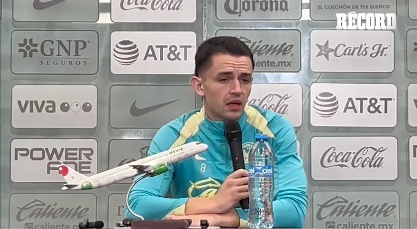 ÁLVARO FIDALGO: 'YA SOY MEXICANO, PERO EL TEMA DE LA SELECCIÓN ES OTRA COSA'