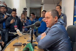 ¿El arbitraje FAVORECIÓ a CRUZ AZUL en la ida ante AMÉRICA? | EN VIVO