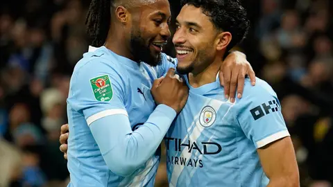 Manchester City en una victoria sobre Newcastle | AP
