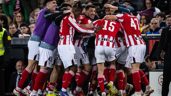 Athletic Bilbao, con gol de último minuto, vence a Valencia y accede a Semifinales de Copa del Rey