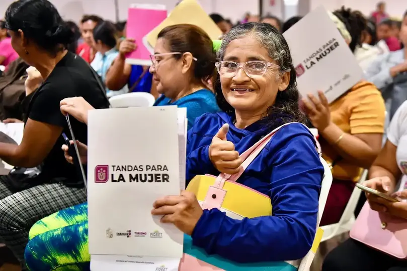 Con apoyos de hasta 50,000 pesos, el Gobierno de Tabasco apuesta por la autonomía económica de las jefas de familia./ RS