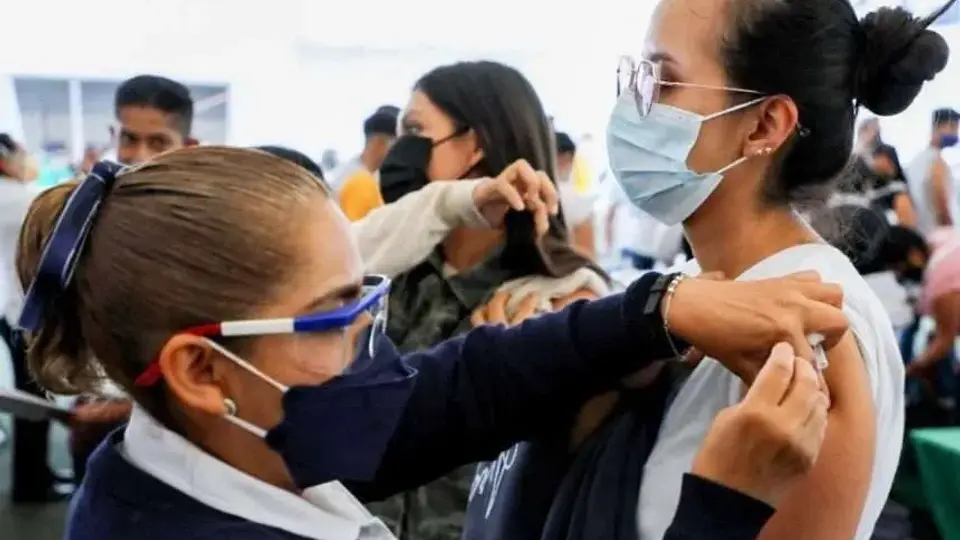 Todos los centros de salud de la Ciudad de México participarán en la campaña de inmunización./ RS