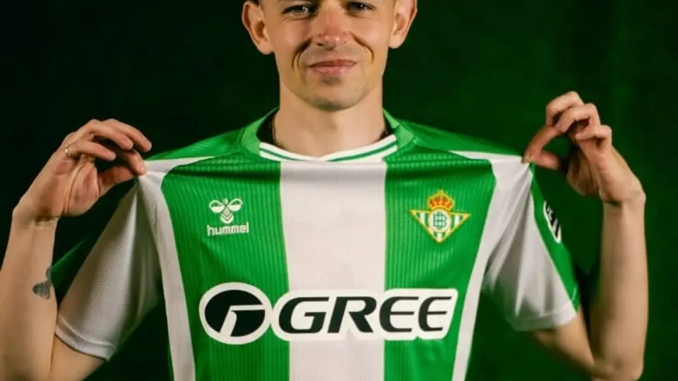 ¡Al grito de guerra! Álvaro Fidalgo y Obed Vargas debutaron en el Betis vs Atlético de Madrid en Copa del Rey