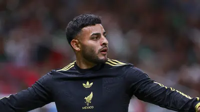 Alexis Vega confía en que estará listo para el partido inaugural de la Copa del Mundo