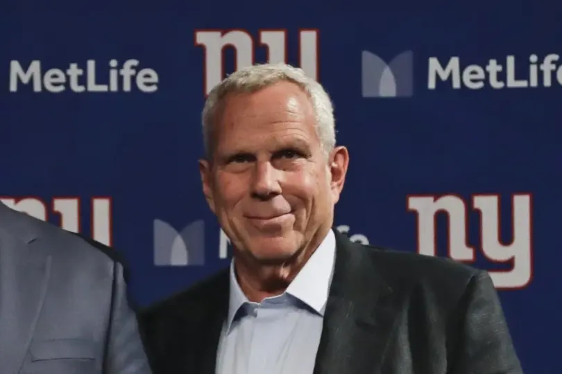 Steve Tisch en evento de la NFL I AP