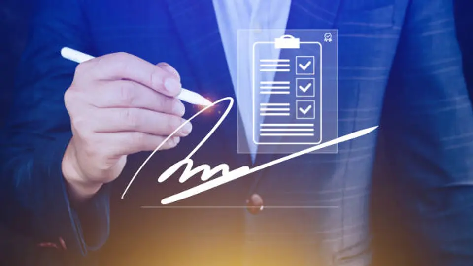 Revisar la vigencia de tu e.firma evita problemas al presentar declaraciones. / iStock
