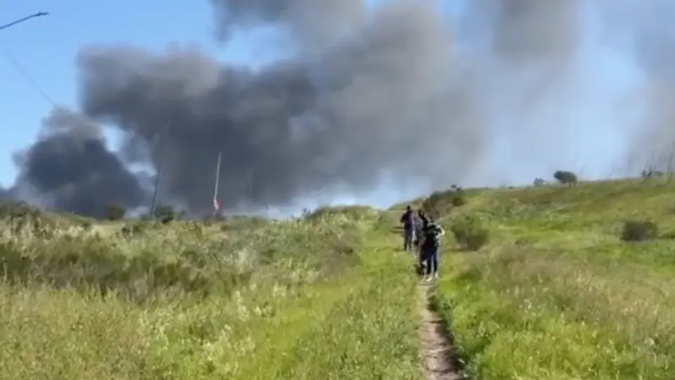 Los habitantes de la zona empezaron a evacuar sus hogares para ponerse a salvo / Redes Sociales