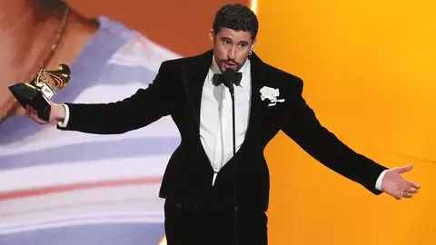 Casa Blanca responde a Bad Bunny tras críticas al ICE en los Premios Grammy: "ES IRÓNICO"