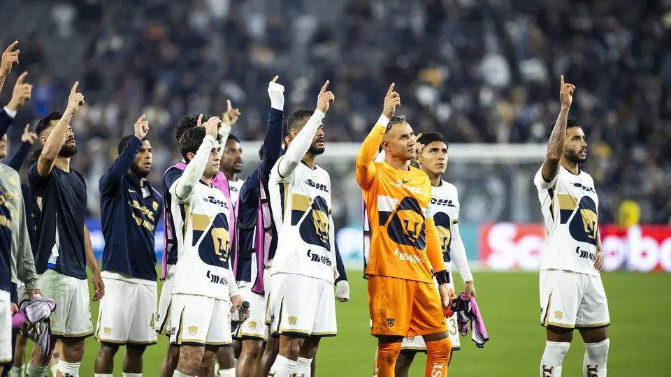 Los jugadores se despiden de la afición tras la derrota por goleada contra San Diego FC en la Copa de Campeones Concacaf | MEXSPORT