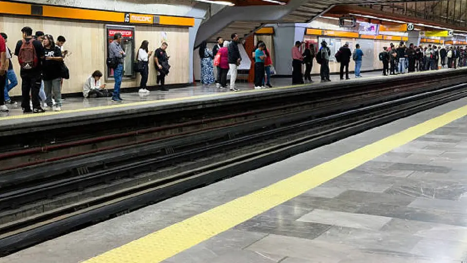 Se esperan retrasos en los viajes del Metro este día debido a la marcha de trabajadores/Pixabay