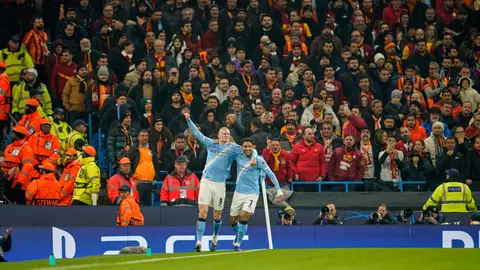 Manchester City llega con ventaja al juego de Vuelta | AP