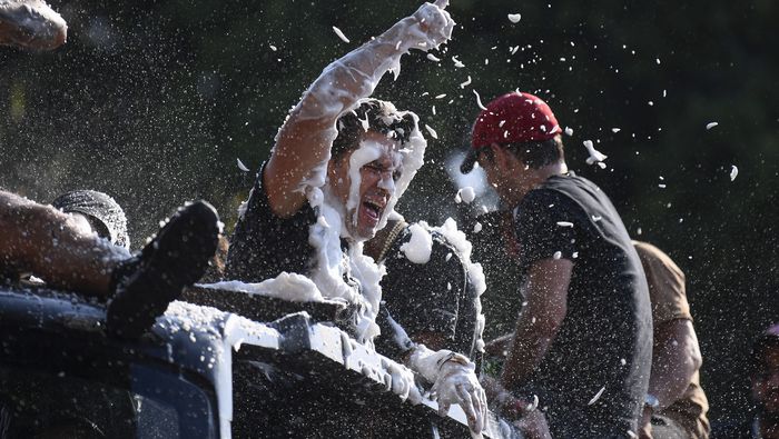 Alejandro Irarragorri en celebración del bicampeonato de Atlas en 2022 | IMAGO 7