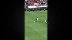 Rafa Márquez y Xavi no pierden el toque