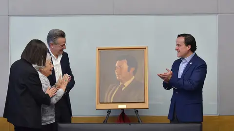 Homenaje de Mikel Arriola para del Castillo | X