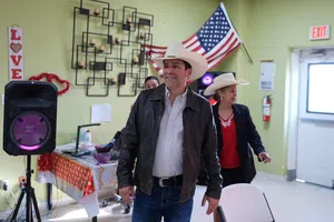 Bobby Pulido va por el Congreso de Estados Unidos como candidato demócrata en Texas