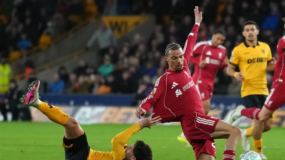 Liverpool se lleva sorpresiva derrota l AP