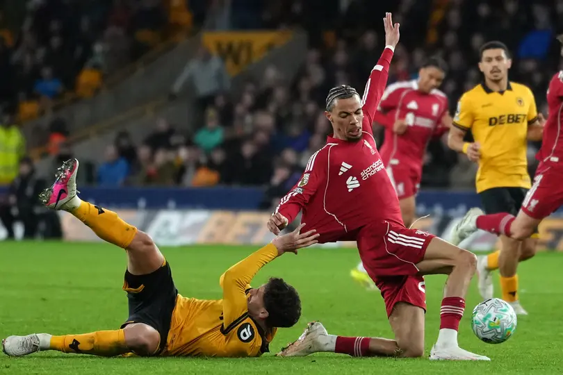 Liverpool se lleva sorpresiva derrota l AP