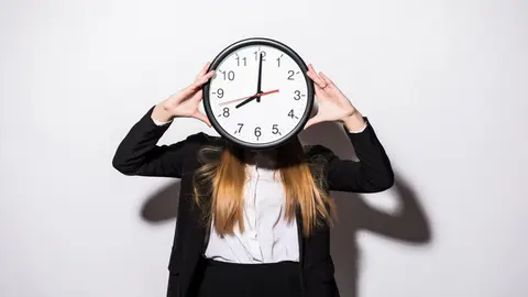 El salario no se verá afectado aunque trabajes menos horas / FREEPIK