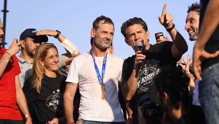 Diego Cocca y Alejandro Irarragorri en celebración del bicampeonato de Atlas en 2022 | IMAGO 7