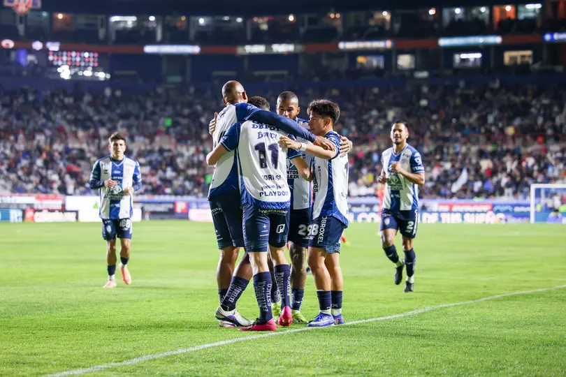 Pachuca celebra gol ante Necaxa en J9 l IMAGO7