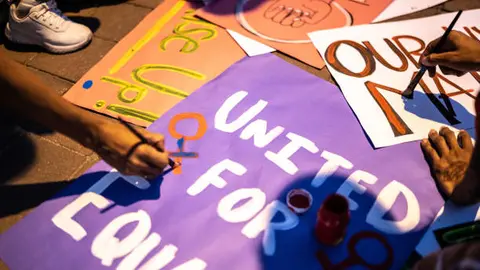 La Marcha 8M reúne a miles de participantes en distintos puntos de la CDMX. / iStock