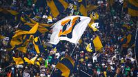 Otra vez violencia en la Liga MX: aficionados de Pumas agreden a fans del Toluca