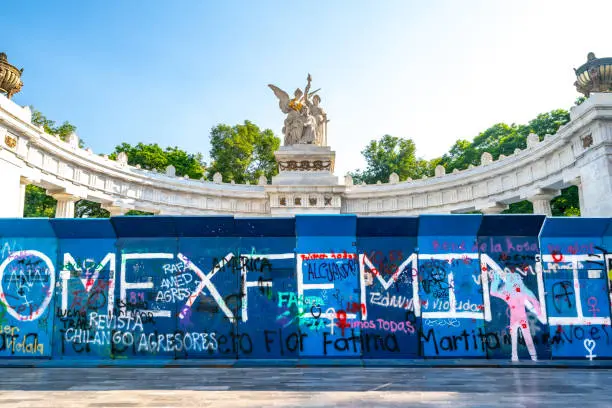 Hemiciclo Benito Juárez monumento ubicado en la Alameda Central. / iStock