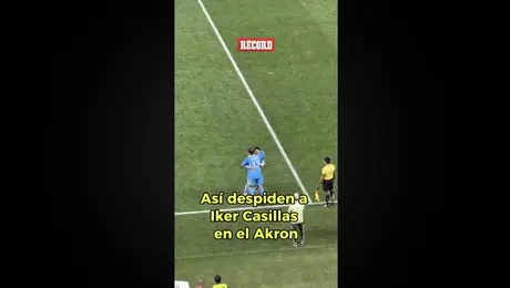 Así dejó la cancha Iker Casillas en el partido de leyendas