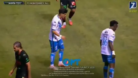 David Medrano salva transmisión del Puebla vs FC Juárez de ser cortado por error de narrador: ‘Espérate wey’