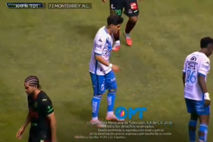 David Medrano salva transmisión del Puebla vs FC Juárez de ser cortado por error de narrador: ‘Espérate wey’