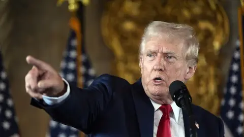 Trump lanza ultimátum a Irán: 48 horas para acuerdo sobre Ormuz o advierte “infierno”