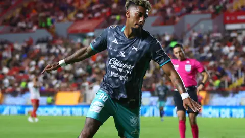 Fábio Gomes, de Mazatlán, en festejo de gol ante Necaxa en el Clausura 2026 | IMAGO7