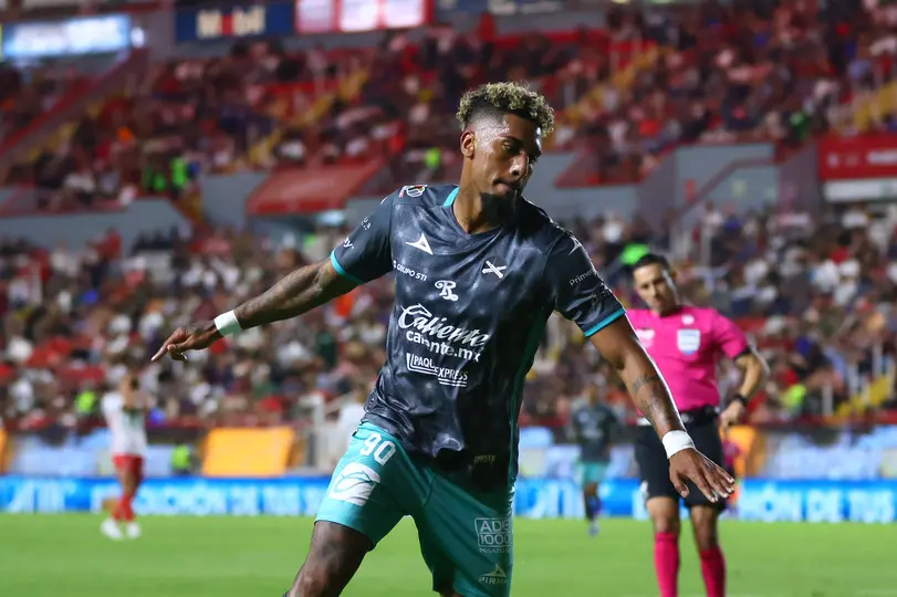 Fábio Gomes, de Mazatlán, en festejo de gol ante Necaxa en el Clausura 2026 | IMAGO7