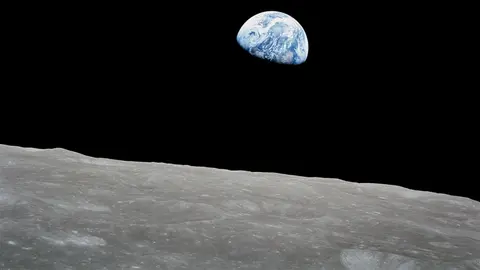 Más allá de lo técnico, estos elementos también ayudan a humanizar los viajes espaciales. / NASA