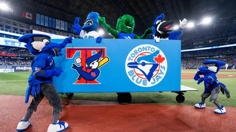 Máscotas en la MLB l X:BlueJays