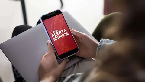 Usuarios en redes sociales manifestaron que no sonó la alerta sísmica en los celulares/Pixabay