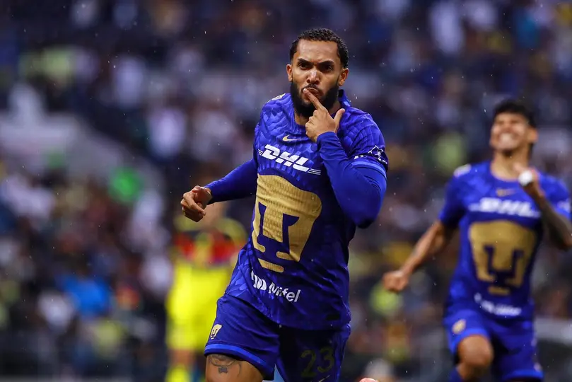 América vs Pumas l Carlos Ponz