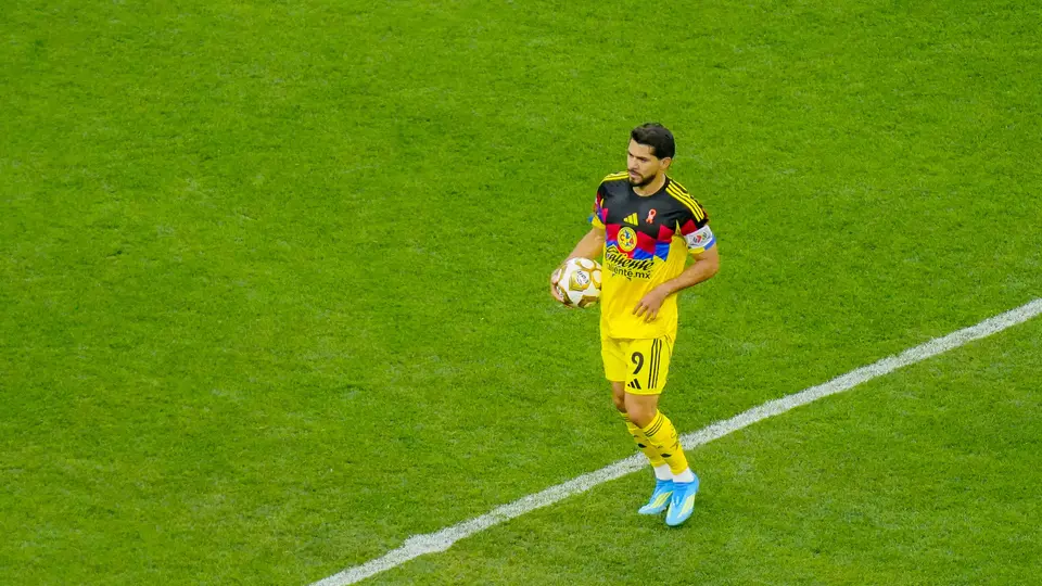 Henry Martín volvió anotar con el América l IMAGO7