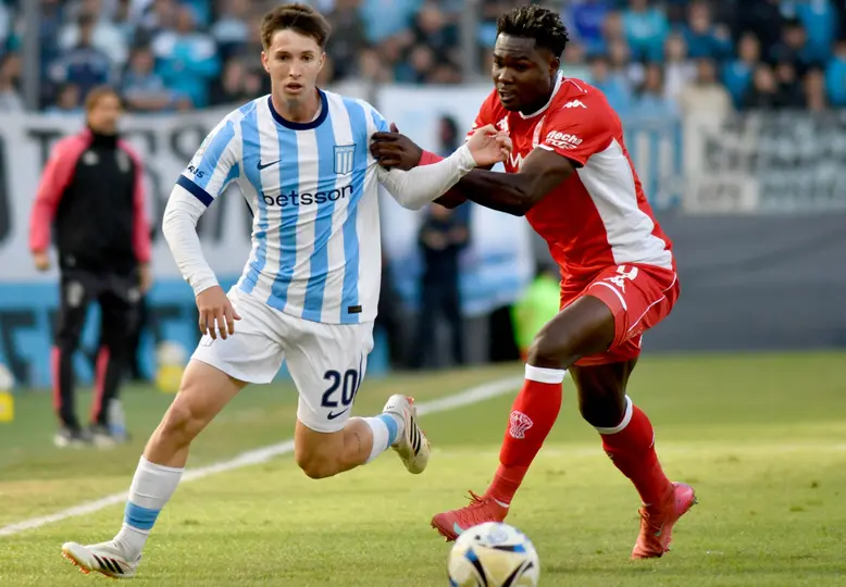Partido de Racing ante Huracán l X:afa